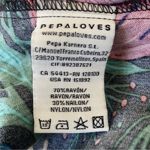 Pepa Loves. Printed dress. Medium. Crew neck, knee length, adjustable waist. - Picture 2 of 7